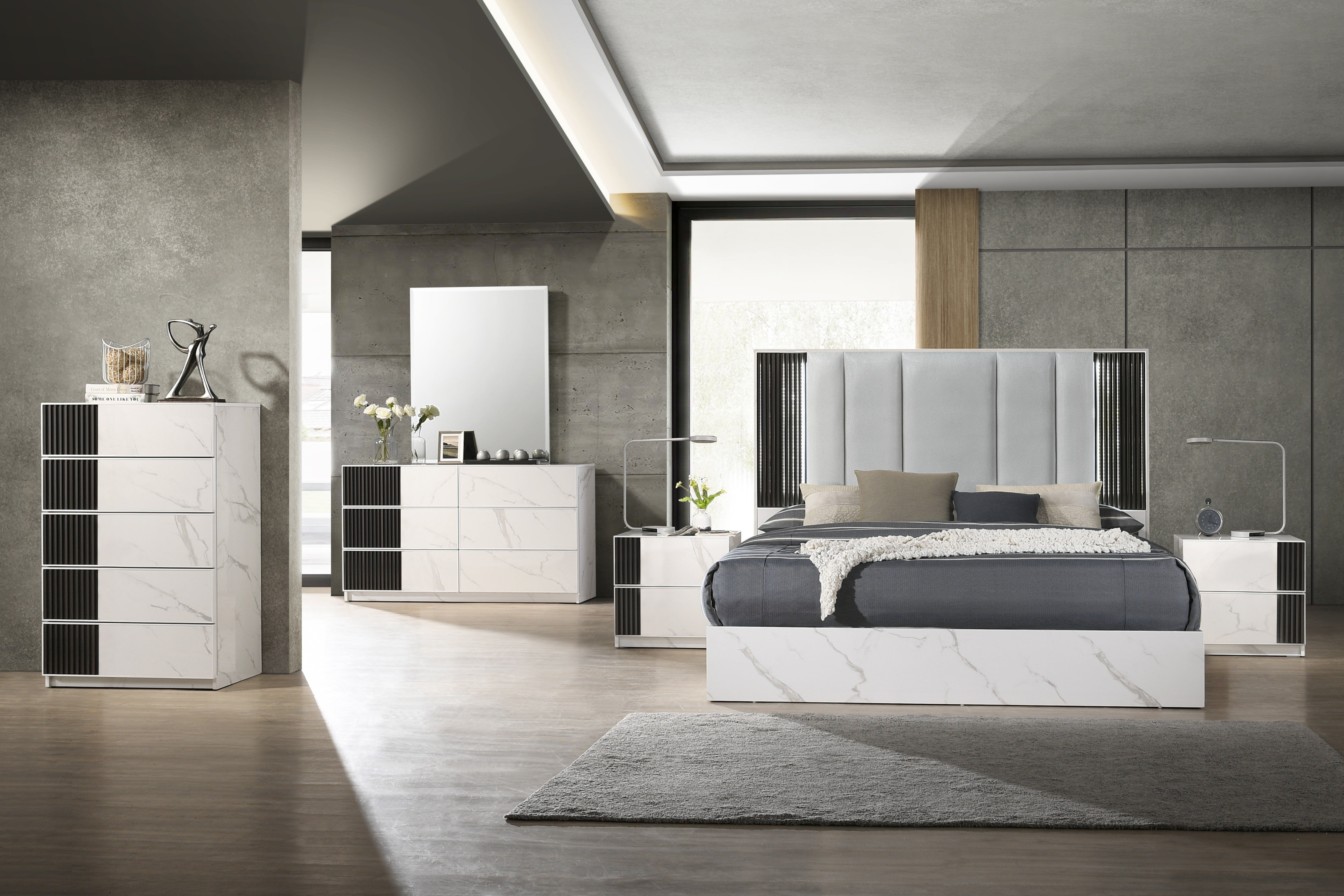 Alice Bedroom Collection in Gloss Grey [ clone ]