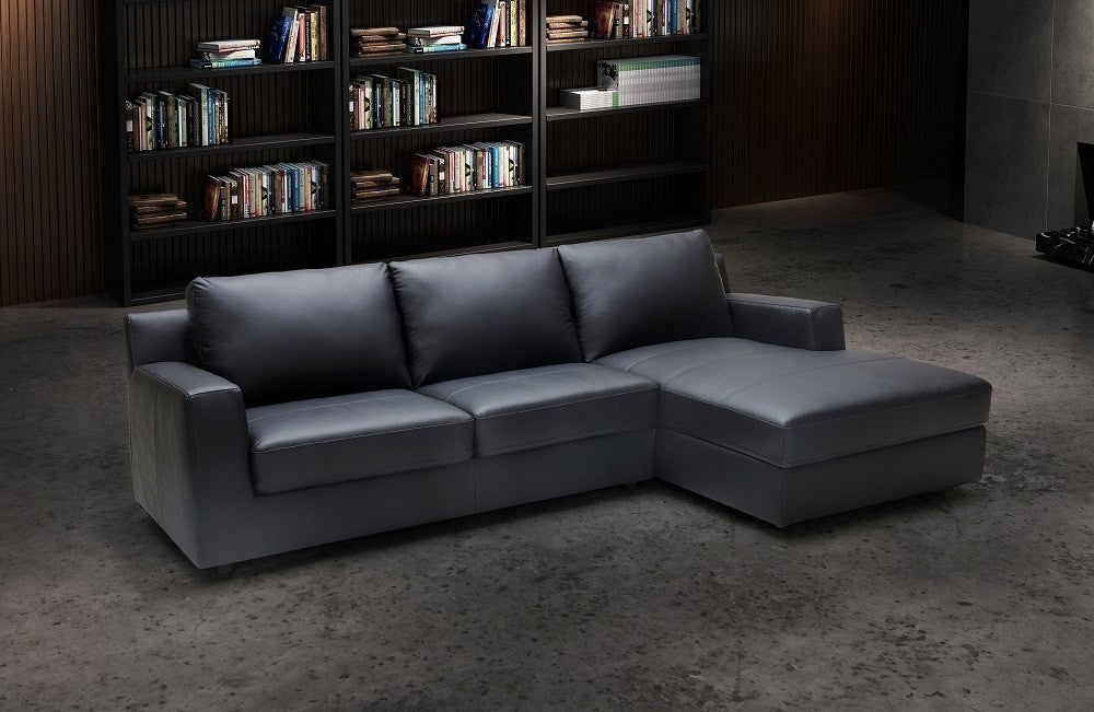 Elizabeth Premium Sectional Sleeper in Black
