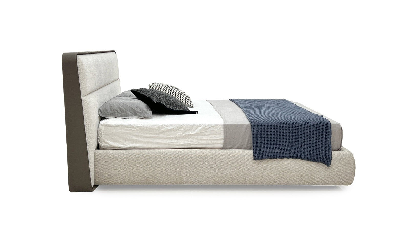 Maison Luxe Bed [ clone ]