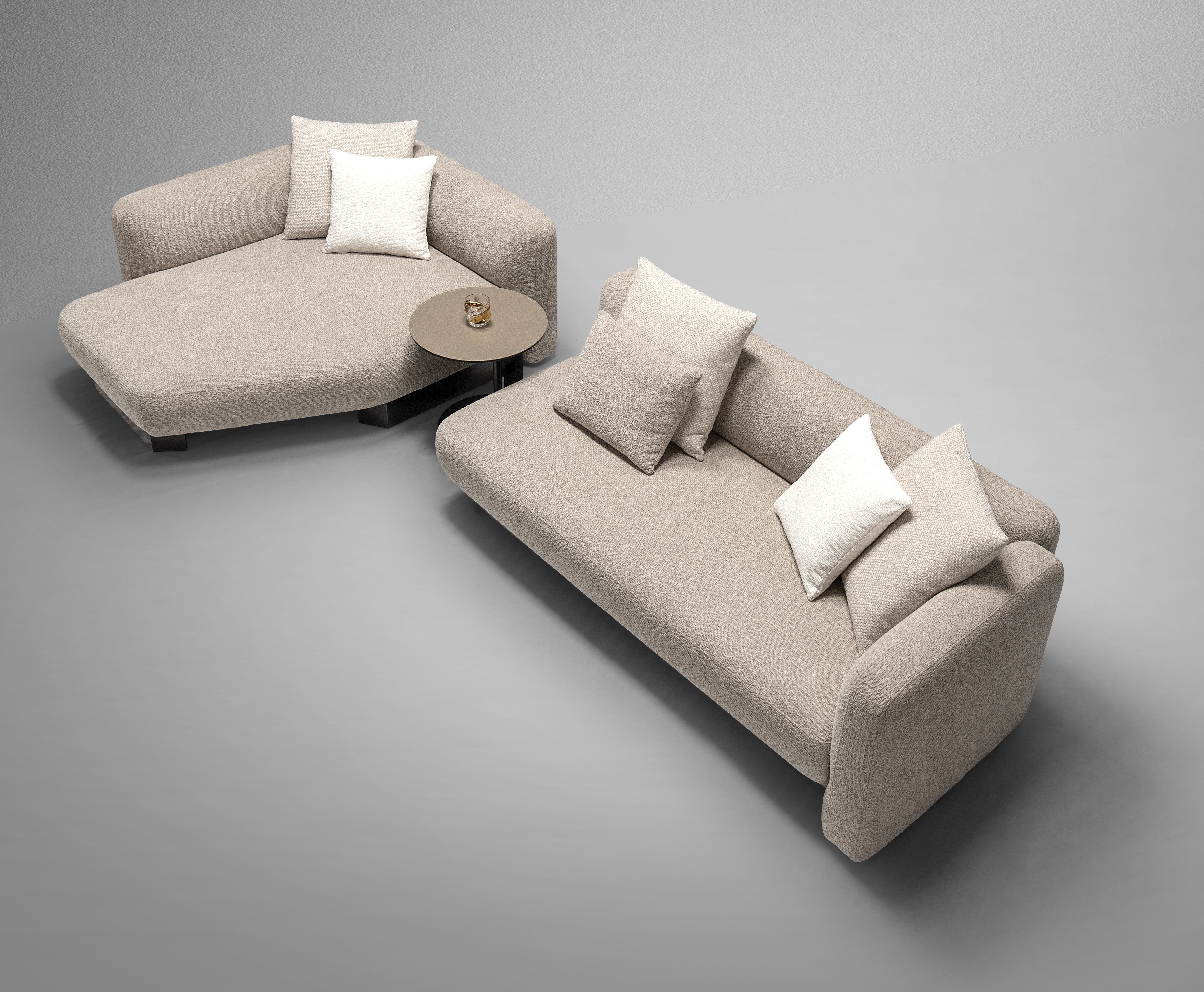 HF5515 Sofa [ clone ]