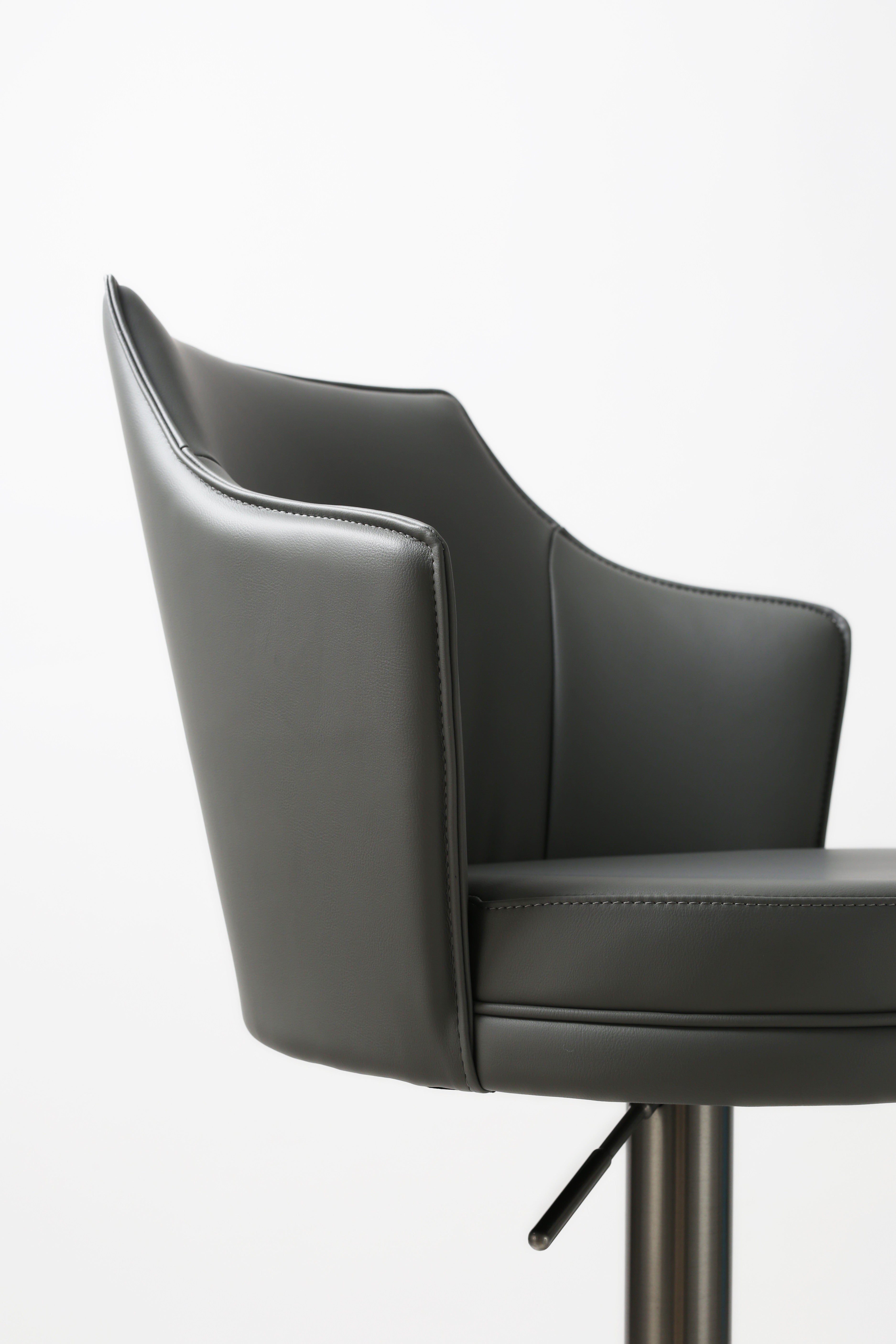 C 027B-3 Leather Barstool [ clone ]