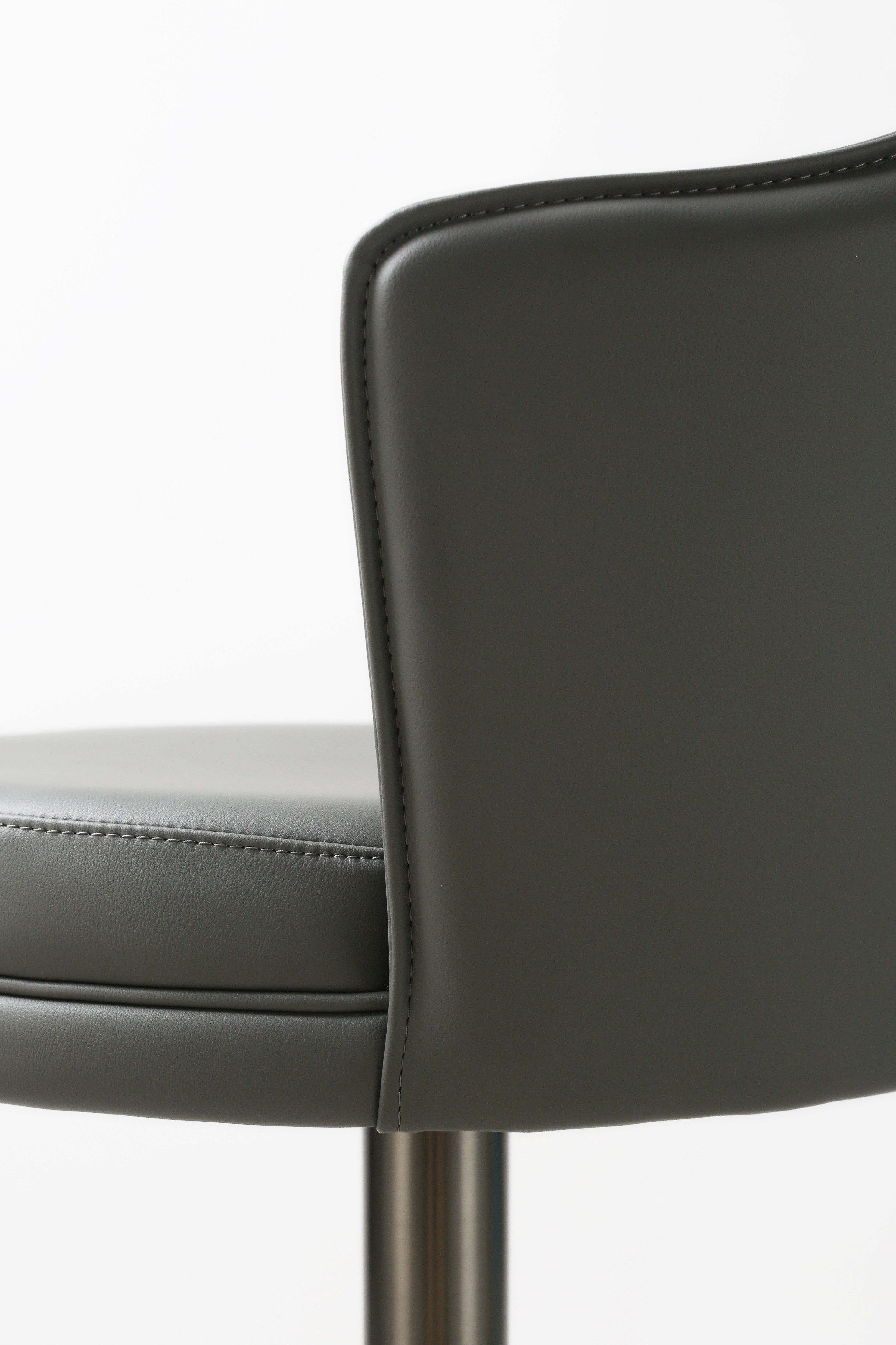 C 027B-3 Leather Barstool [ clone ]