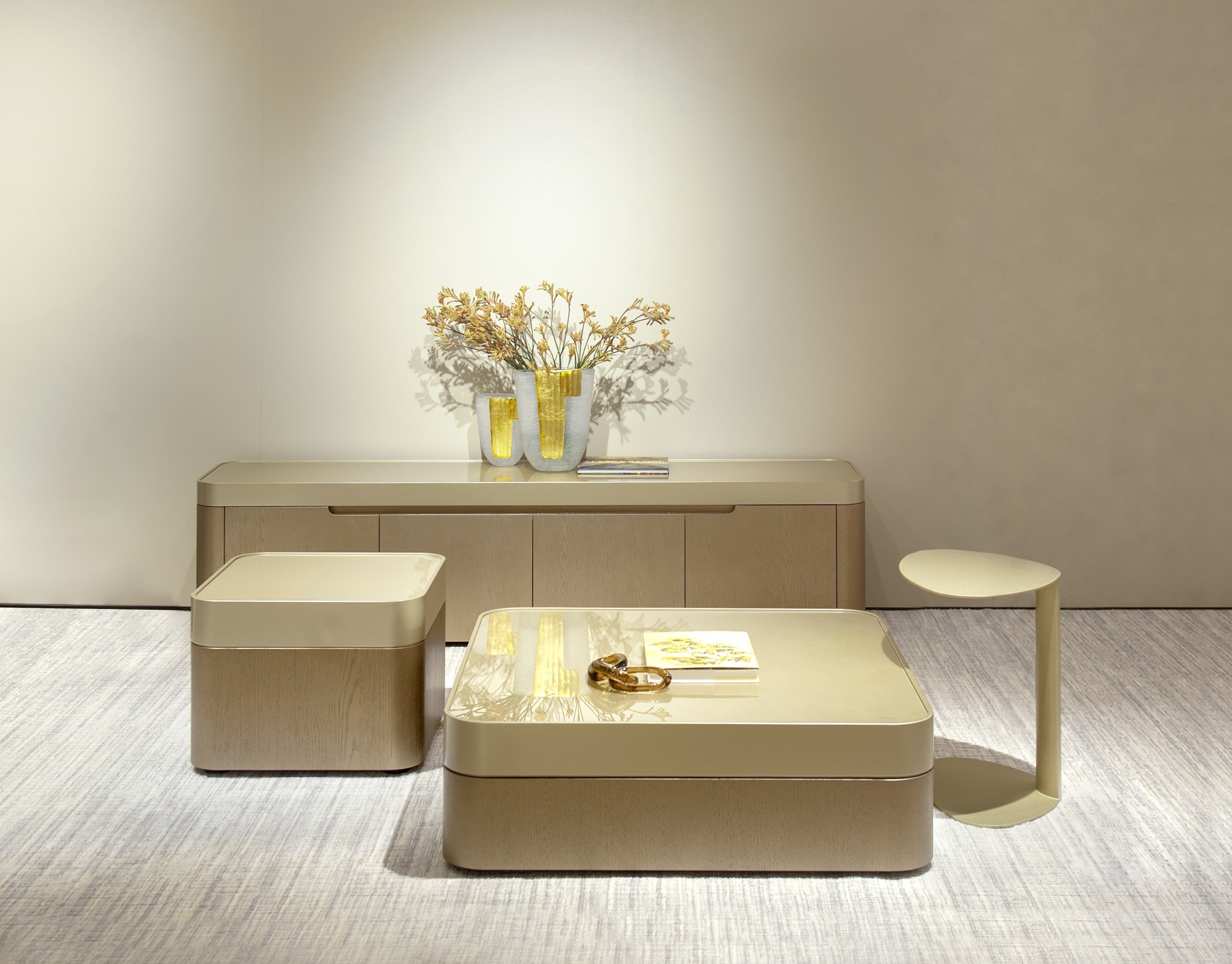 Vento End Table [ clone ]