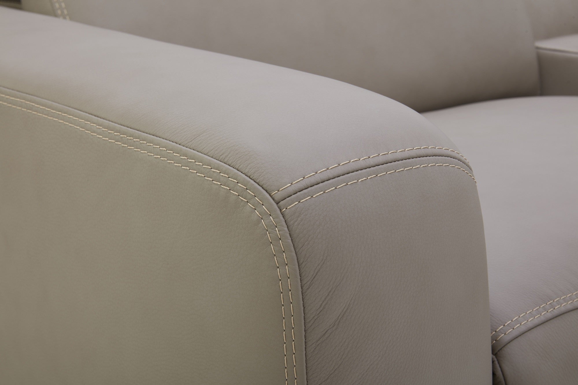 Orbit Swivel Chair in Blue [ clone ]