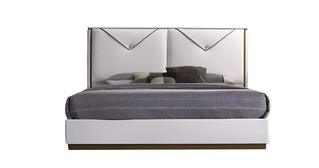 Lucera Bedroom