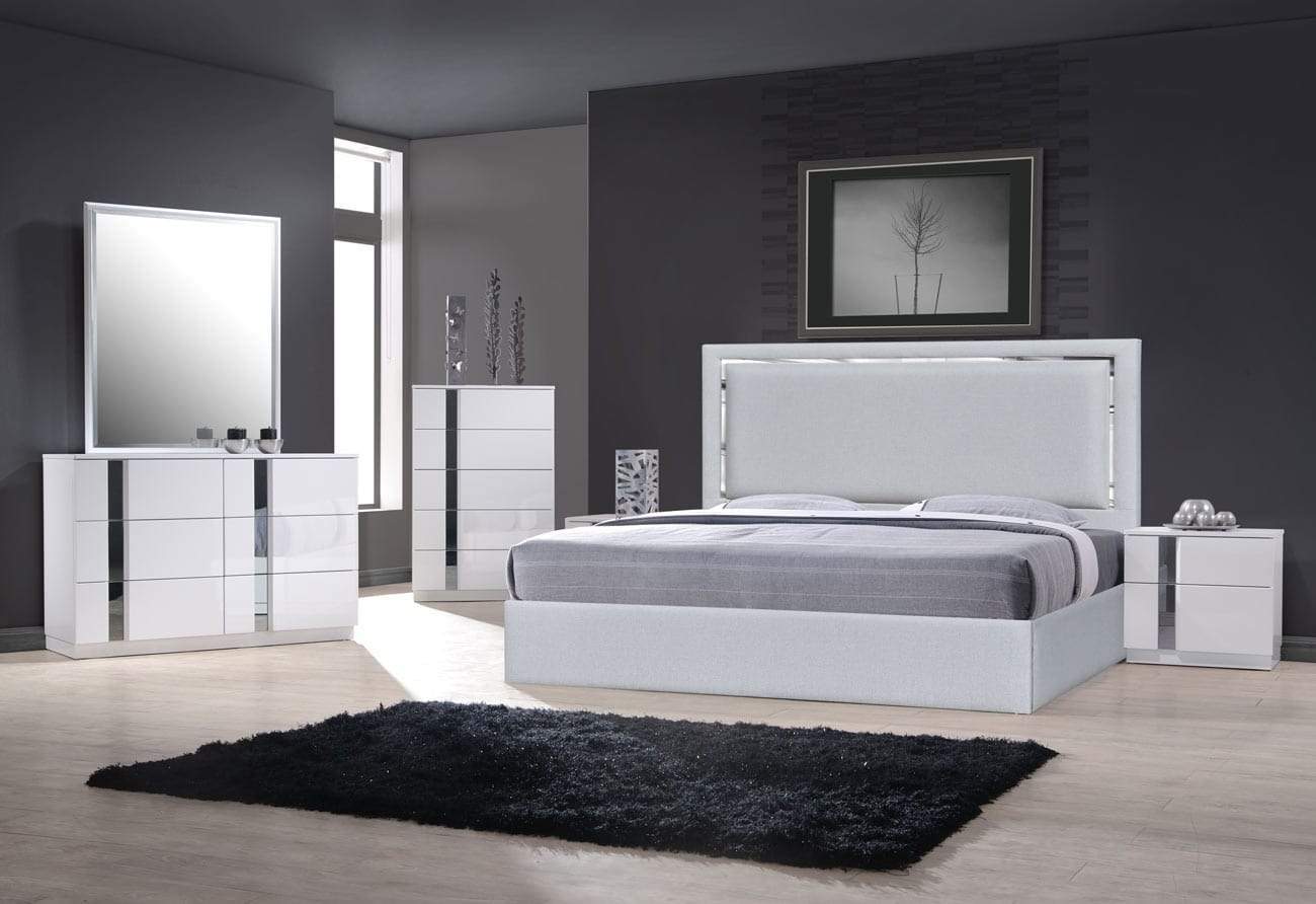 J and M Furniture Bed Monet Bed in Silver Grey