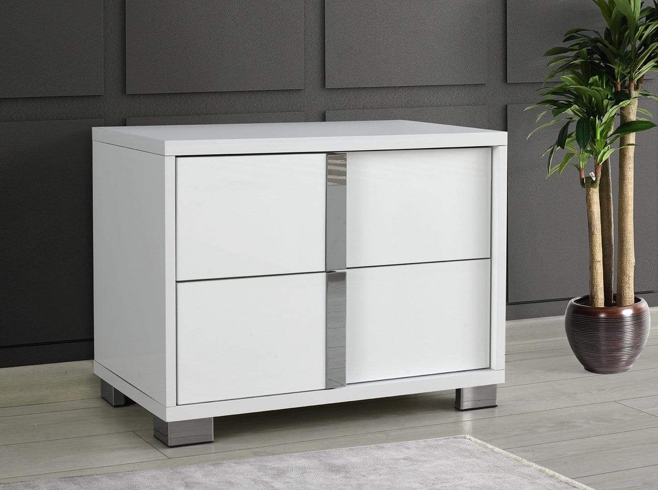 J and M Furniture Bedroom Furniture Sets Giulia Bedroom Collection in Gloss White | J&M Furniture