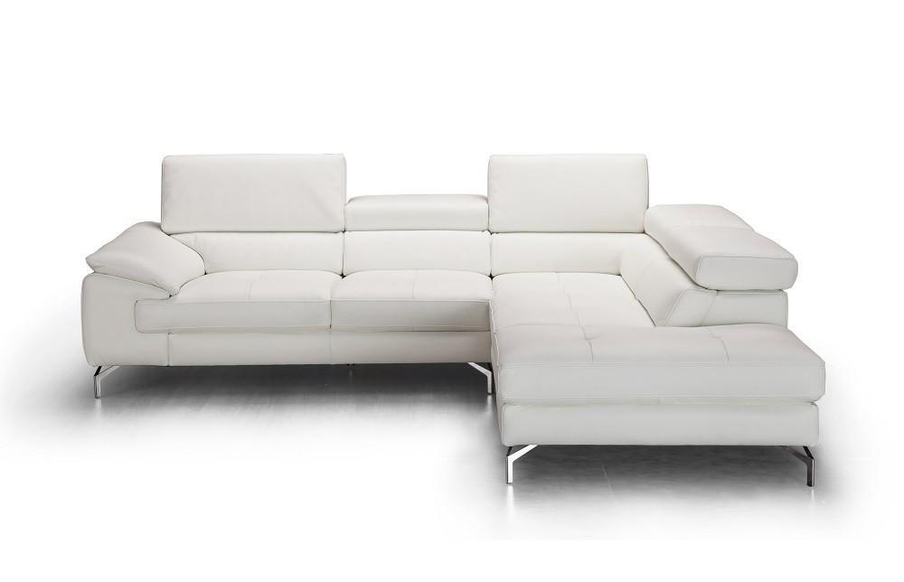 J and M Furniture Couches & Sofa Nila Sectional